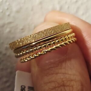 Mi Tesoro 4 Ring Set Gold